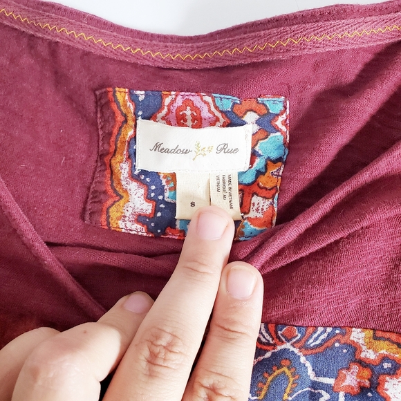 ANTHROPOLOGIE Meadow Rue Wine Solvo Tunic Top S - Picture 3 of 8